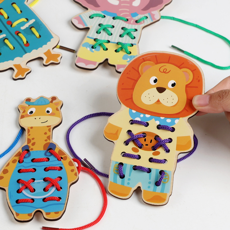 Planche occupée, jouets Montes - Montessori Wooden Busy Board Toddler avis et prix